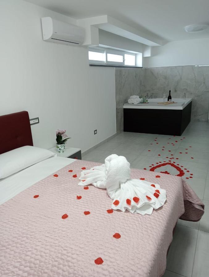 Rosy'S House Bed and Breakfast Scafati Buitenkant foto